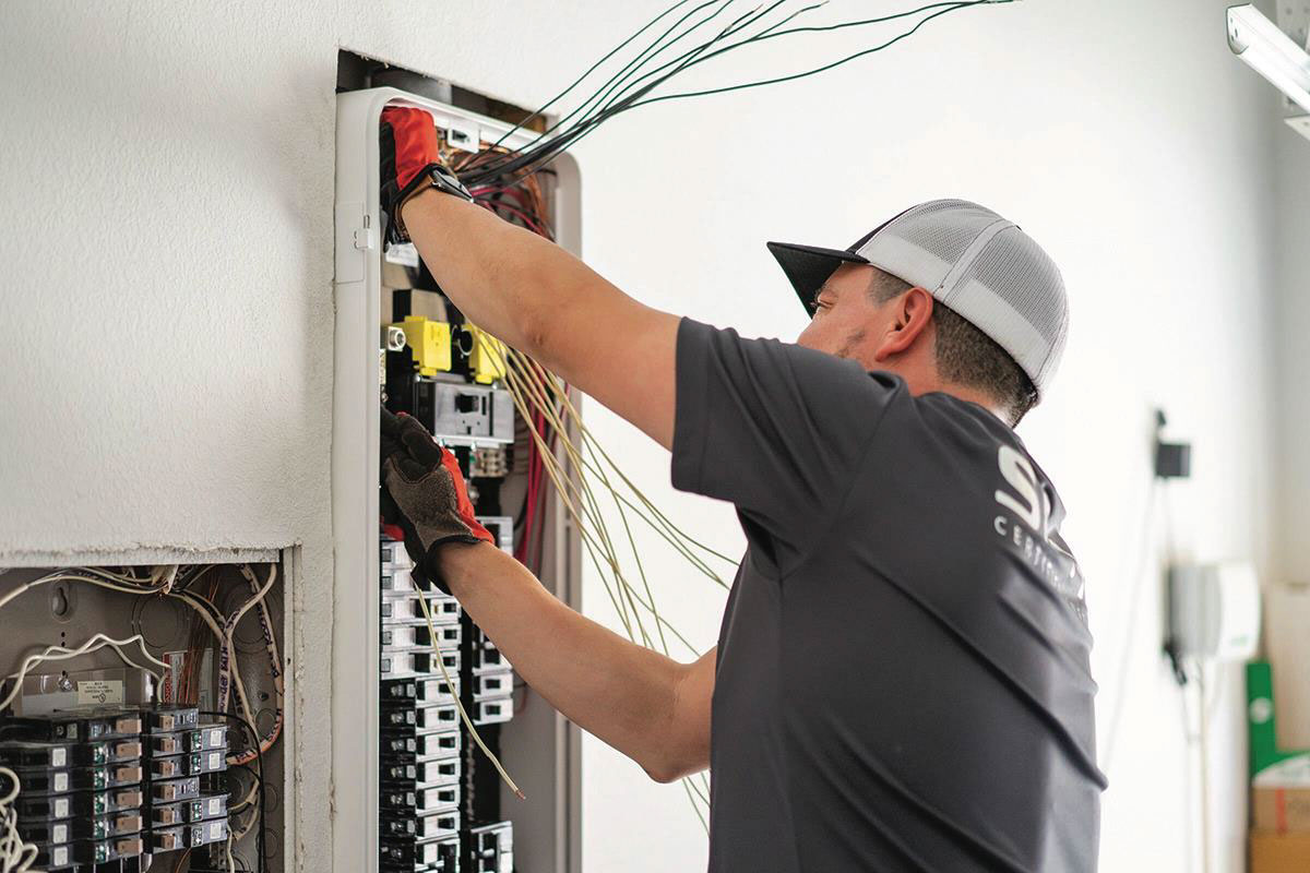 malfunctioning_outlets_and_switches